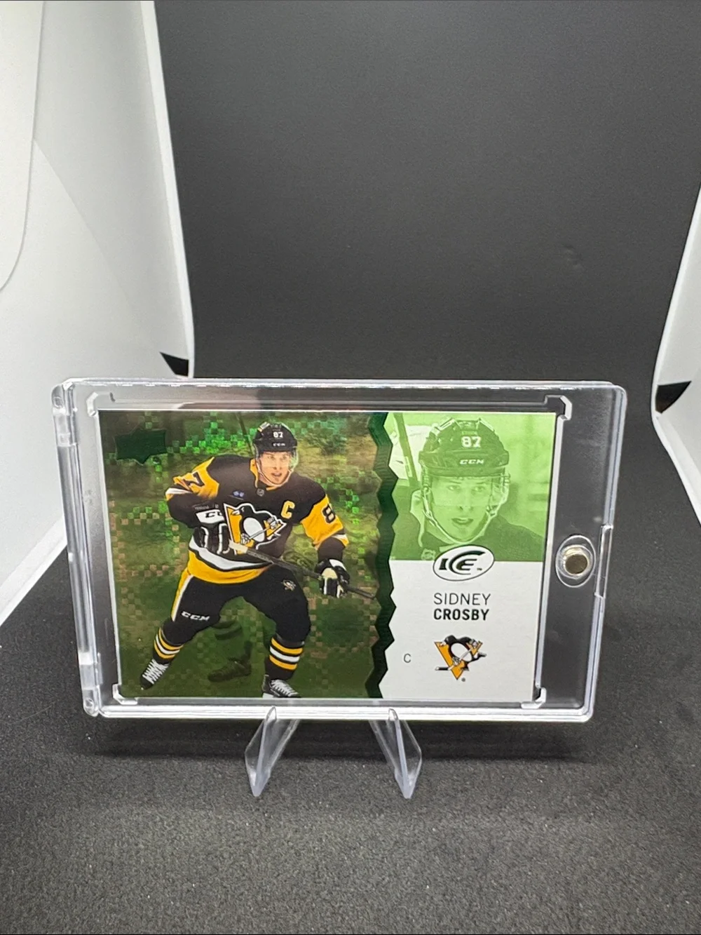 Upper Deck Ice Sidney Crosby Hockey Trading Card Green holo